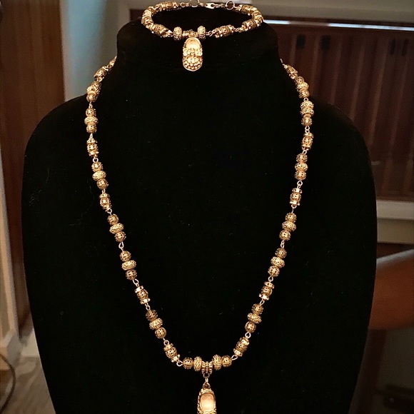 silver slipper matching Necklace & Bracelet - Picture 3 of 4